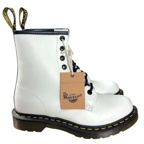 Dr. Martens 1460 Smooth Leather Lace up Boots Ladies Size 6 NWT NEW Combat Punk - Picture 3 of 16